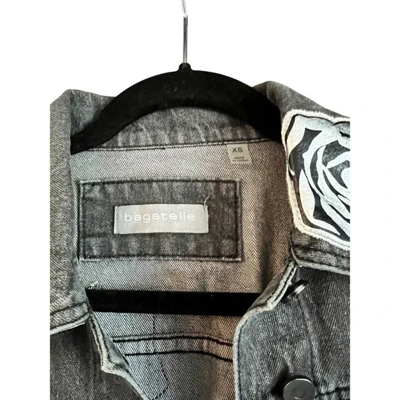 Bagatelle Denim‎ Jacket XS Gray Rose Applique Jean Trucker Coat